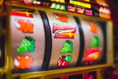 cuanto gana un empleado de casino