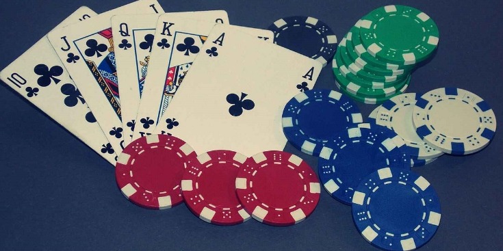 poker in casino